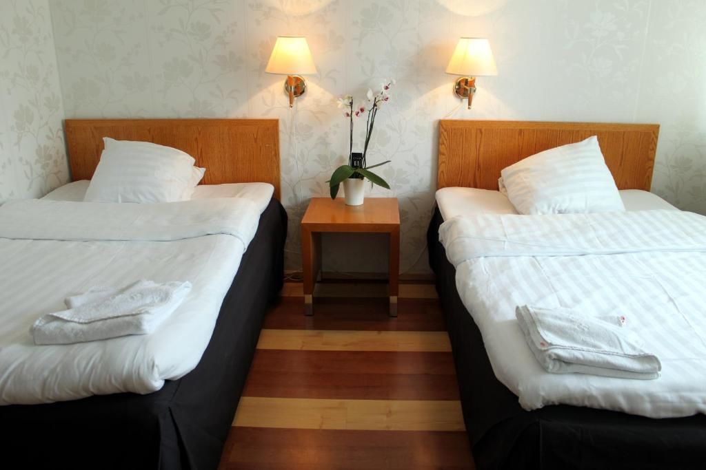 Отель Hotel Alexander Мянття-28